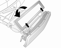 Opel Antara. Ablagefächer